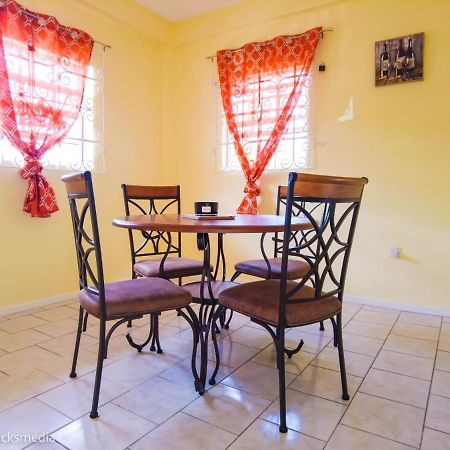 Coco Rose Apartments Soufriere Bagian luar foto