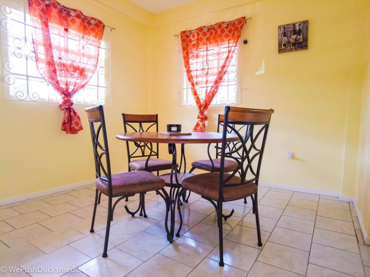Coco Rose Apartments Soufriere Bagian luar foto